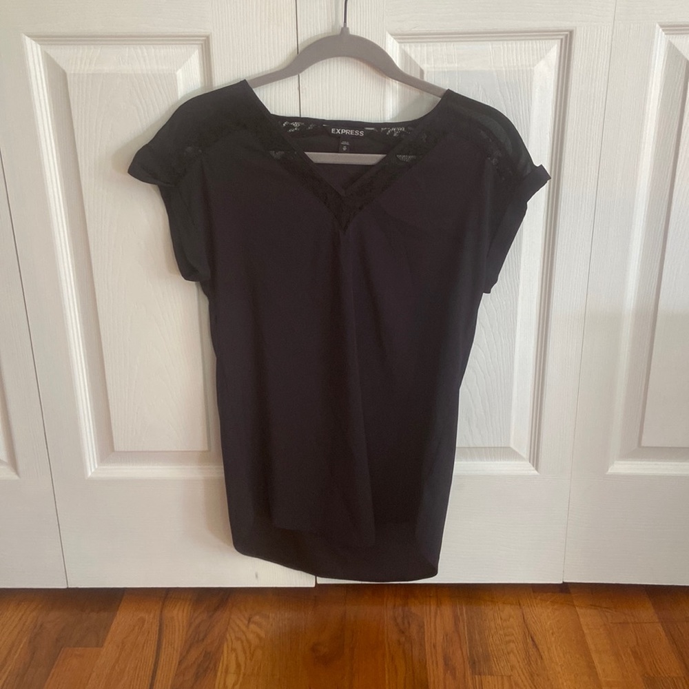 Black express top